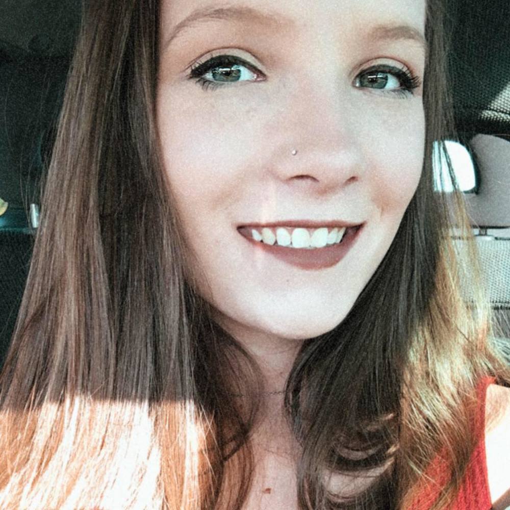 Meet your Posher, Nicole